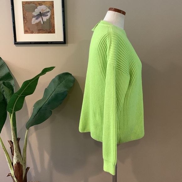 NWT Lou & Grey Cropped Neon Green Cable Knit Sweater, Wool Alpaca Blend, Size M - Picture 7 of 16
